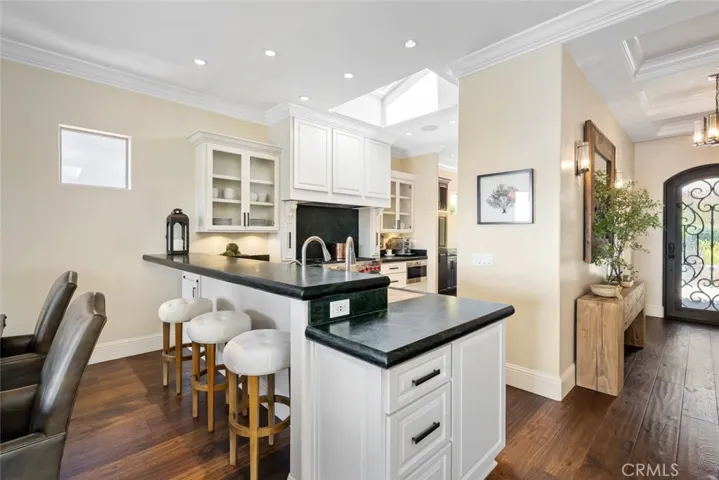 2855 Rock Wren Lane, Avila Beach, California 93424
