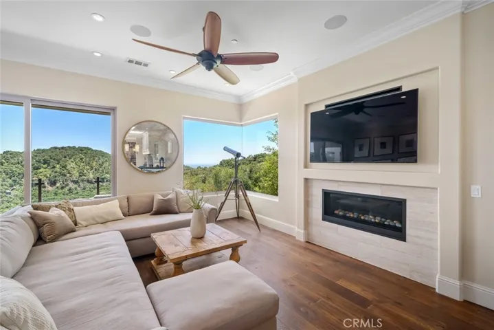 2855 Rock Wren Lane, Avila Beach, California 93424
