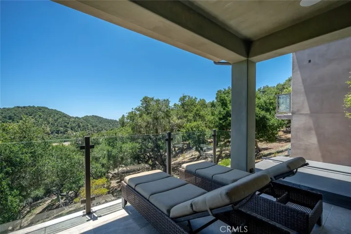 2855 Rock Wren Lane, Avila Beach, California 93424