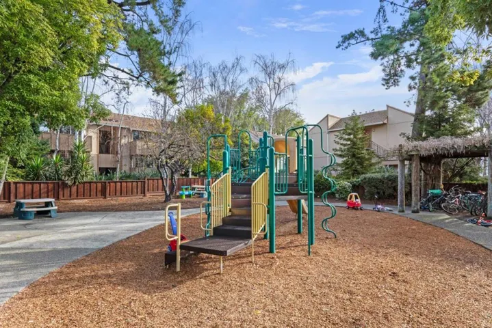 2454 W Bayshore Road 2, Palo Alto, California 94303