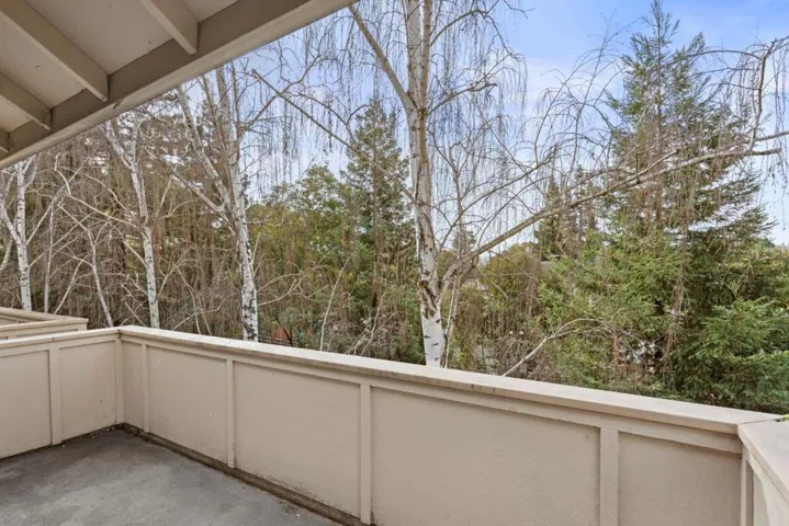 2454 W Bayshore Road 2, Palo Alto, California 94303