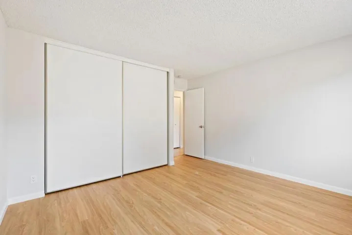2454 W Bayshore Road 2, Palo Alto, California 94303