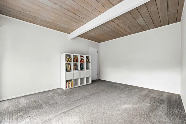 1700 Hunt Drive, Burlingame, California 94010