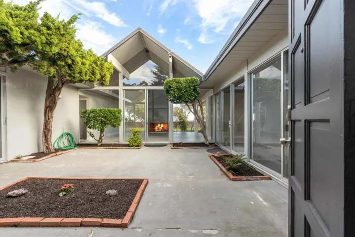 1700 Hunt Drive, Burlingame, California 94010