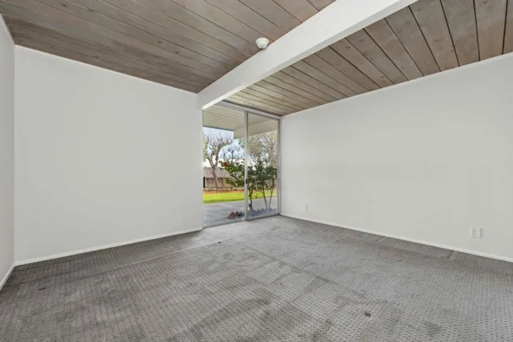 1700 Hunt Drive, Burlingame, California 94010