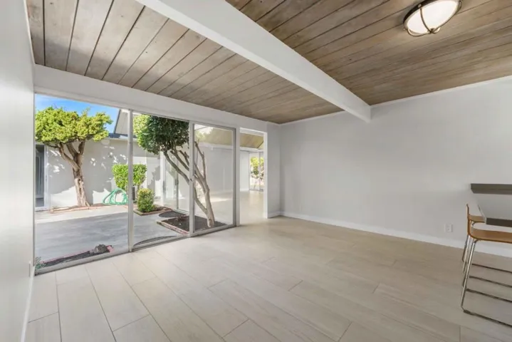 1700 Hunt Drive, Burlingame, California 94010