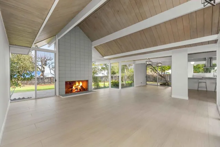 1700 Hunt Drive, Burlingame, California 94010