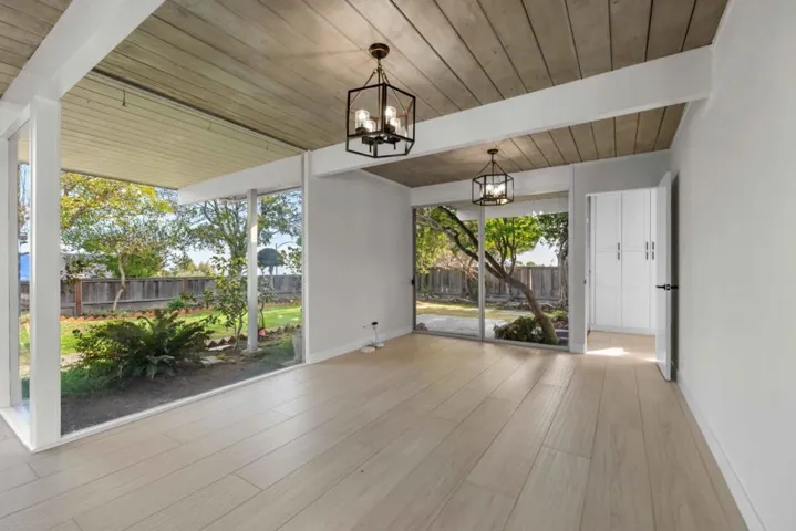 1700 Hunt Drive, Burlingame, California 94010