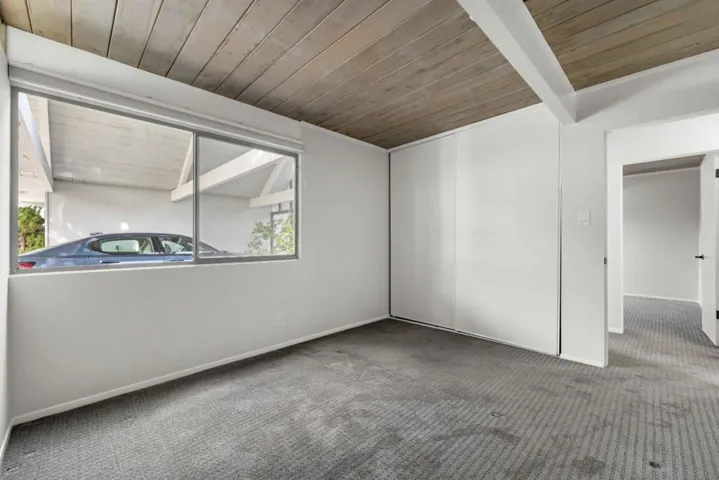 1700 Hunt Drive, Burlingame, California 94010