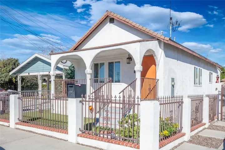1164 Spruce Street, San Bernardino, California 92411
