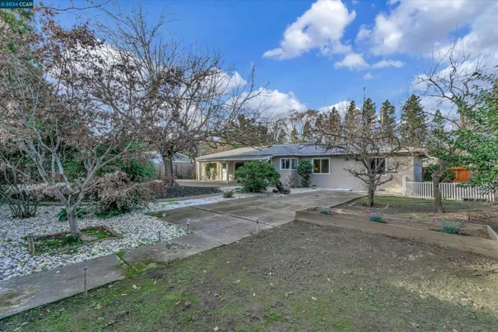 1245 Elmwood Dr, Walnut Creek, California 94597
