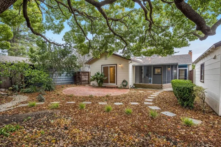 2328 Santa Catalina Street, Palo Alto, California 94303