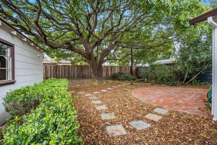 2328 Santa Catalina Street, Palo Alto, California 94303