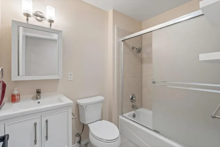2328 Santa Catalina Street, Palo Alto, California 94303