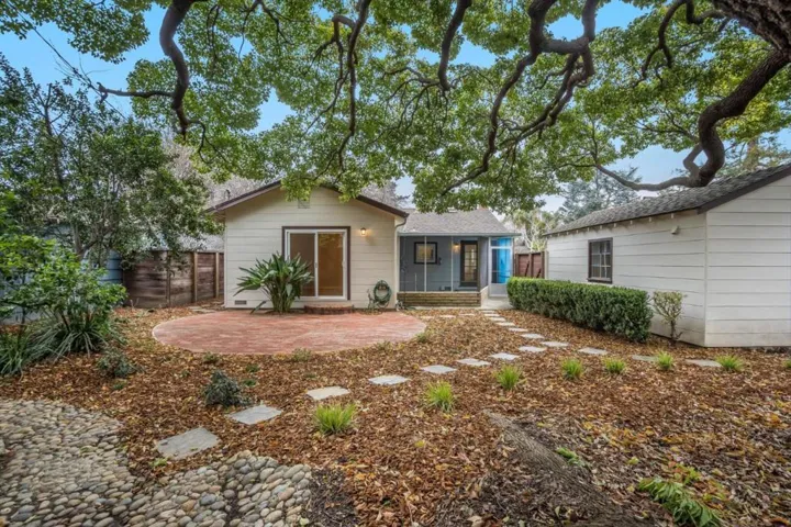 2328 Santa Catalina Street, Palo Alto, California 94303