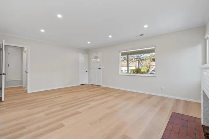 2328 Santa Catalina Street, Palo Alto, California 94303