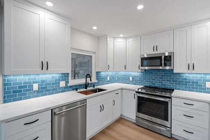 2328 Santa Catalina Street, Palo Alto, California 94303