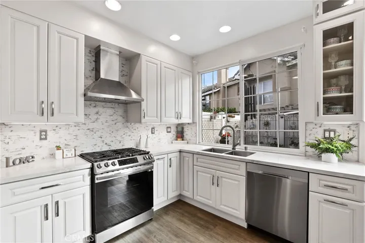 19384 Cascade, Lake Forest, California 92679
