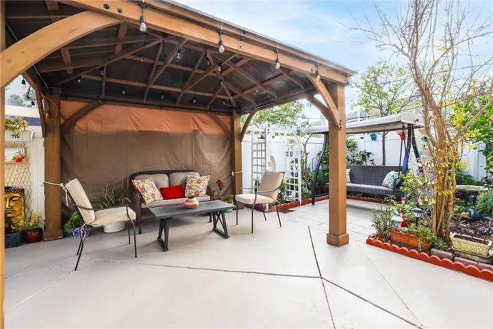 19384 Cascade, Lake Forest, California 92679