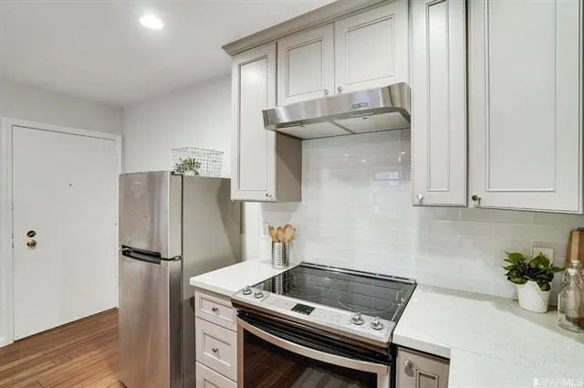 203 Boardwalk Avenue B, San Bruno, California 94066