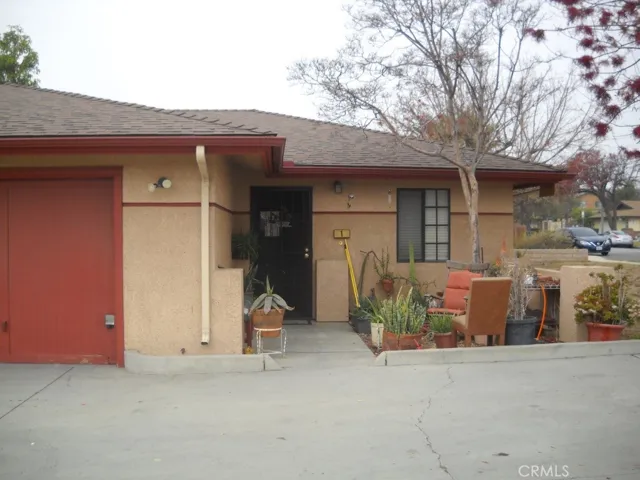 16469 Ceres Avenue, Fontana, California 92335