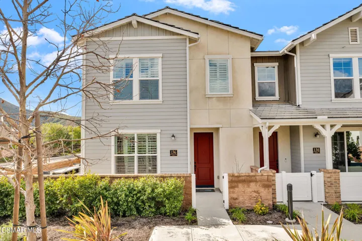 136 Farmhouse Dr  -  HsHProd-12