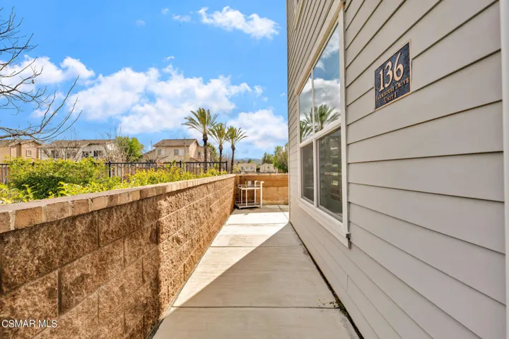 136 Farmhouse Dr  -  HsHProd-16