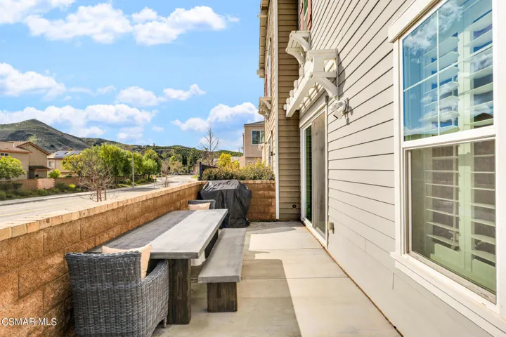 136 Farmhouse Dr  -  HsHProd-17