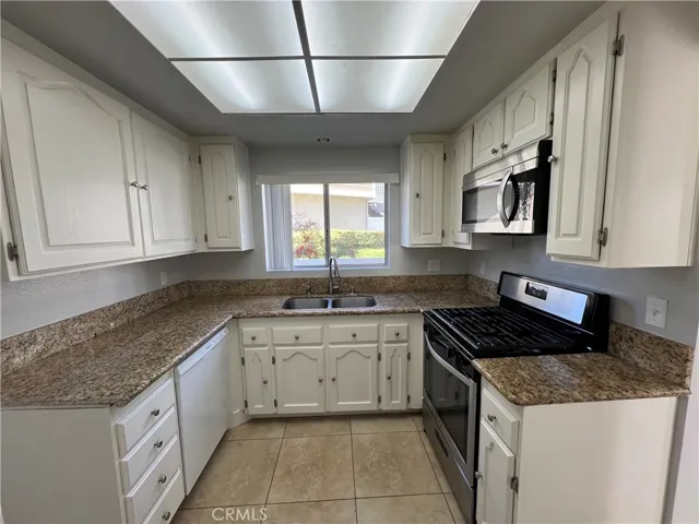 36 Birchwood Lane, Aliso Viejo, California 92656