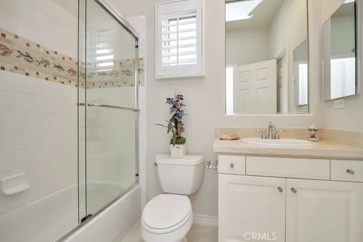 32 Rose Trellis, Irvine, California 92603