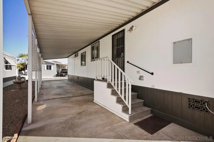 8545 Mission Gorge Road 136, Santee, California 92071