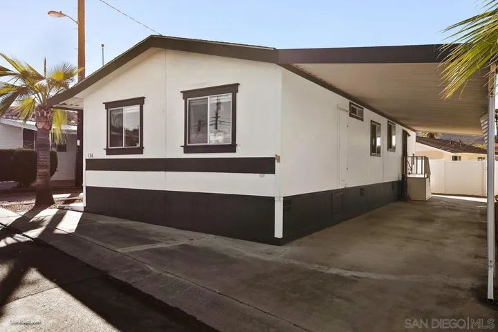 8545 Mission Gorge Road 136, Santee, California 92071