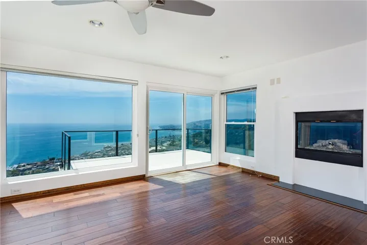 875 Baja Street, Laguna Beach, California 92651