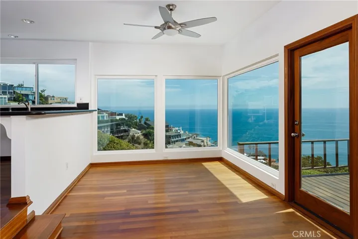 875 Baja Street, Laguna Beach, California 92651