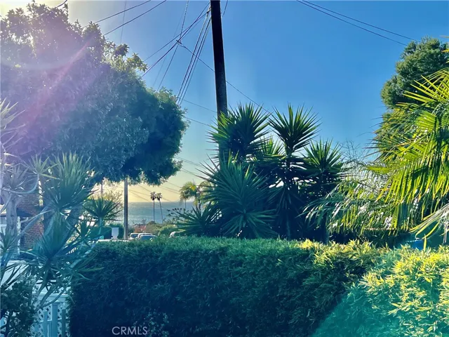 1215 Brangwyn Way, Laguna Beach, California 92651