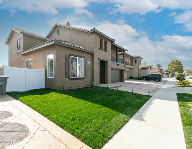 3012 Dunkirk Drive Oxnard CA- Front View