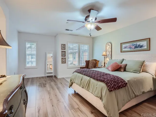 Ciustom shutters, laminate flooring