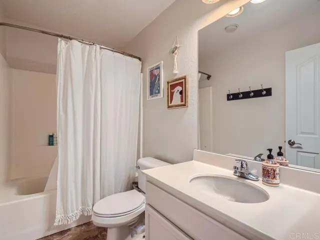 Full size upstairs bathroom