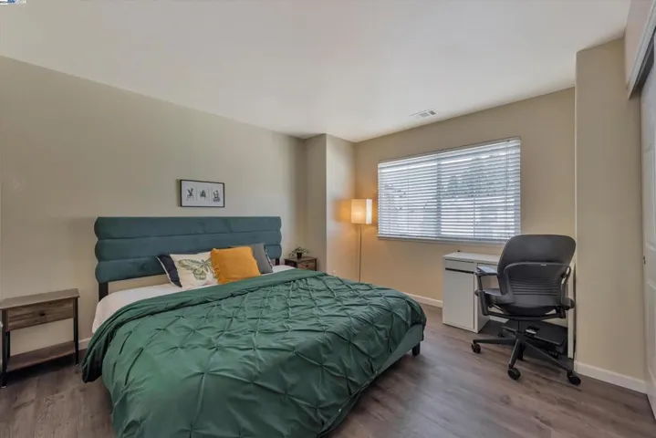125 Accolade Dr, San Leandro, California 94577