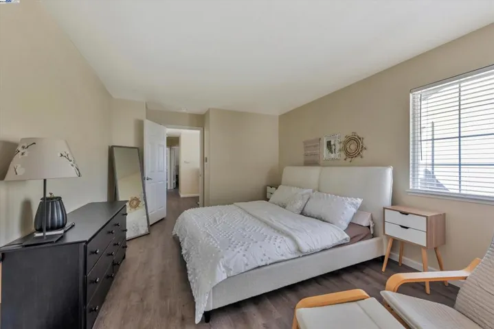 125 Accolade Dr, San Leandro, California 94577