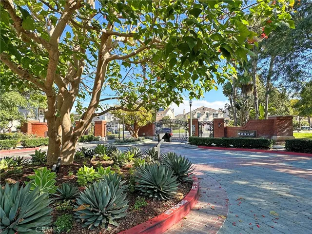 19246 Chandon Lane, Huntington Beach, California 92648