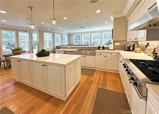 19246 Chandon Lane, Huntington Beach, California 92648