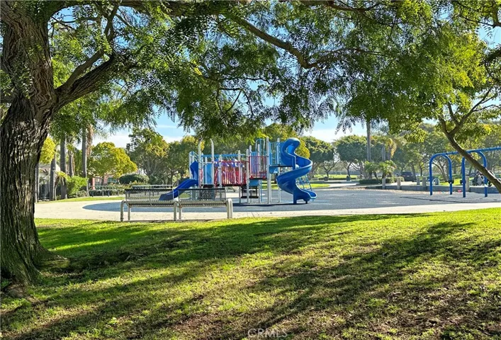 19246 Chandon Lane, Huntington Beach, California 92648
