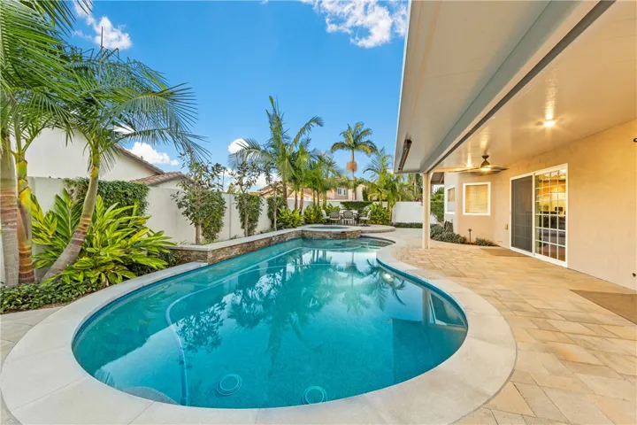 Stunning pool
