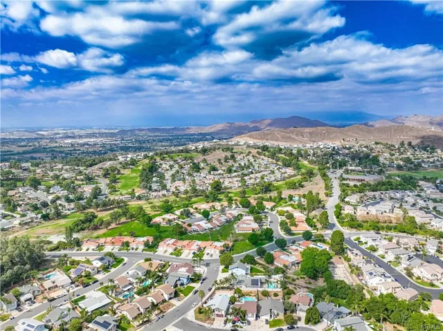 5710 Falling Leaf Lane, Jurupa Valley, California 92509