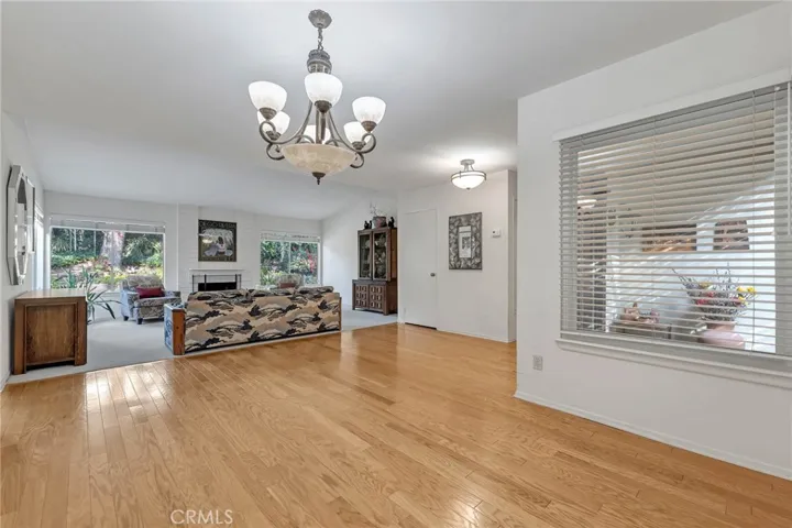 20111 Vintage Street, Chatsworth, California 91311