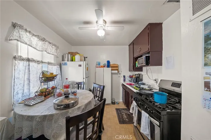 1421 N Wilmington Blvd, Wilmington, California 90744