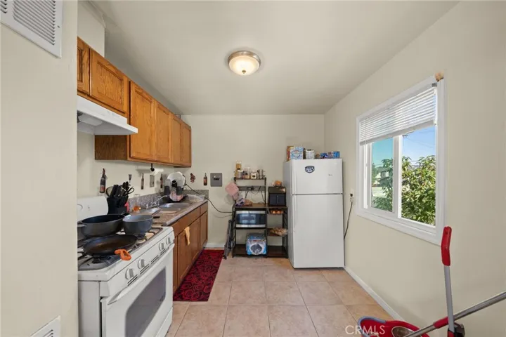 1421 N Wilmington Blvd, Wilmington, California 90744