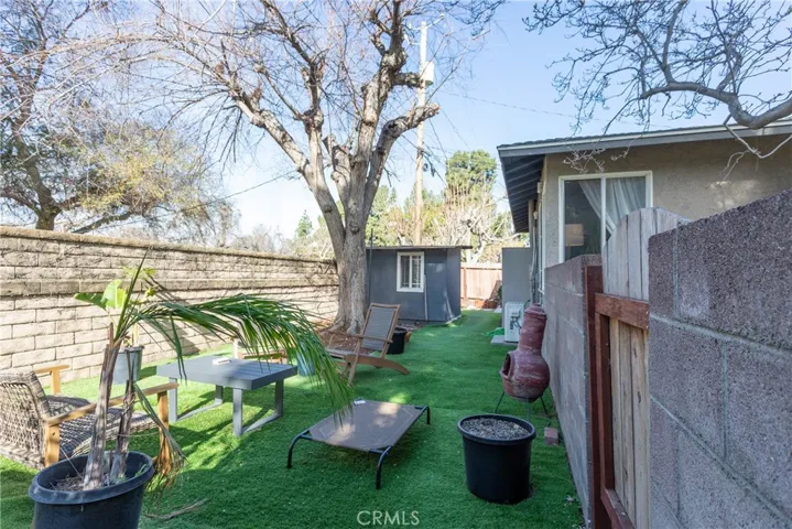 633 N Rosemary Lane, Burbank, California 91505