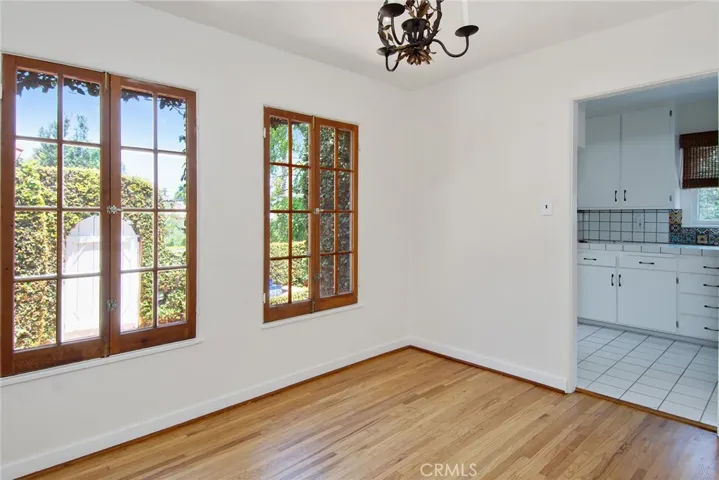 Dining Room to Kitchen